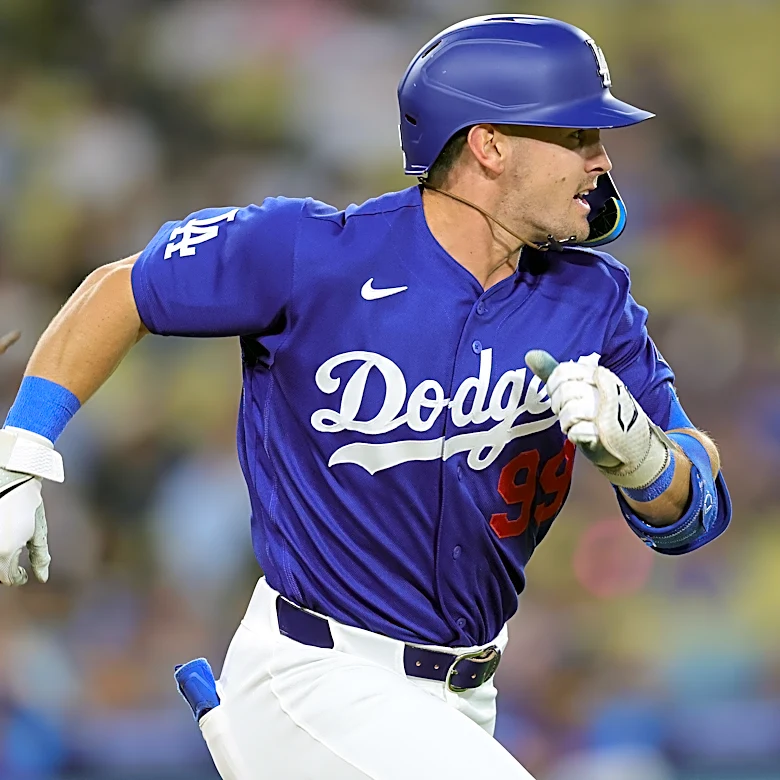 Dodgers minors: Zach Ehrhard maintains on-base streak