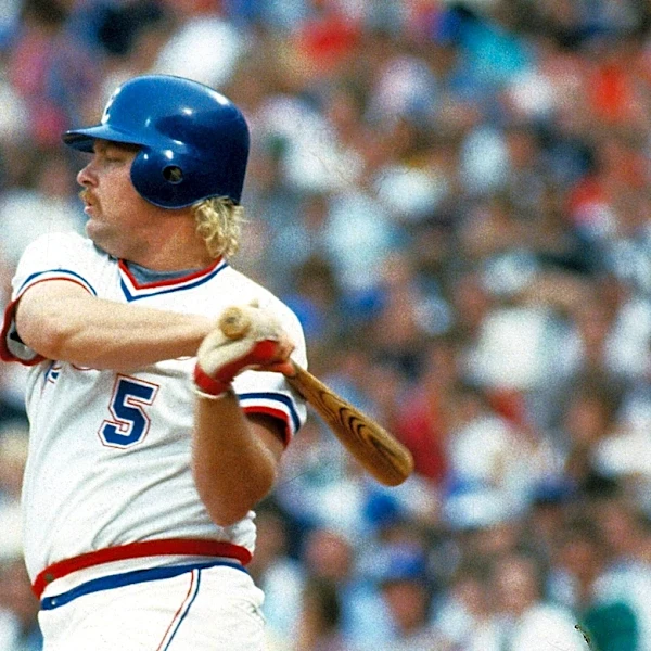 Let’s watch Bob Horner hit four homers in one game for the Bravaes back in 1986