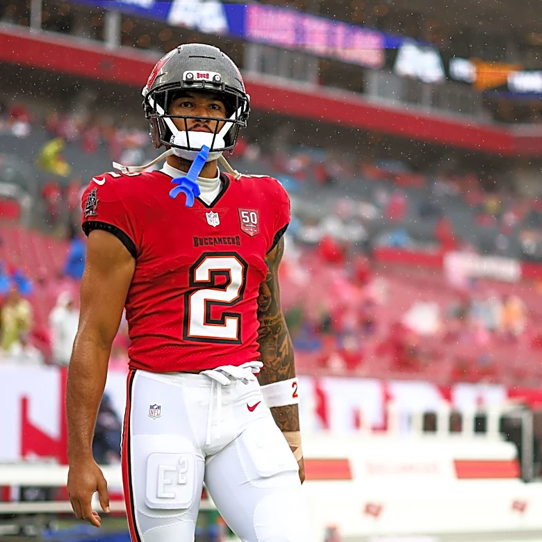 Buccaneers post video of Emeka Egbuka’s insane catch during OTAs