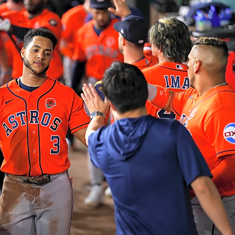 Arrighetti Locks Down Rangers, Astros Take Series with 5-1 Win
