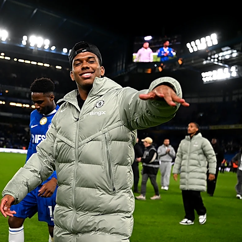 Estêvão targeting ‘early August’ return from hamstring injury — report