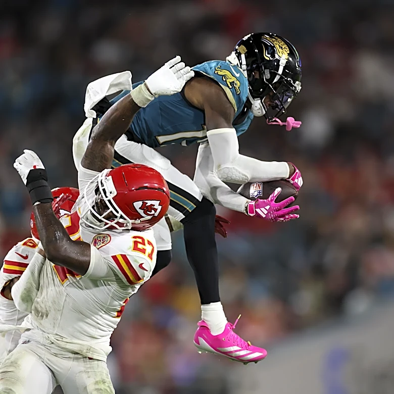 Tweets of the week: 15th anniversary of MJD setting record, Travis Hunter, and more