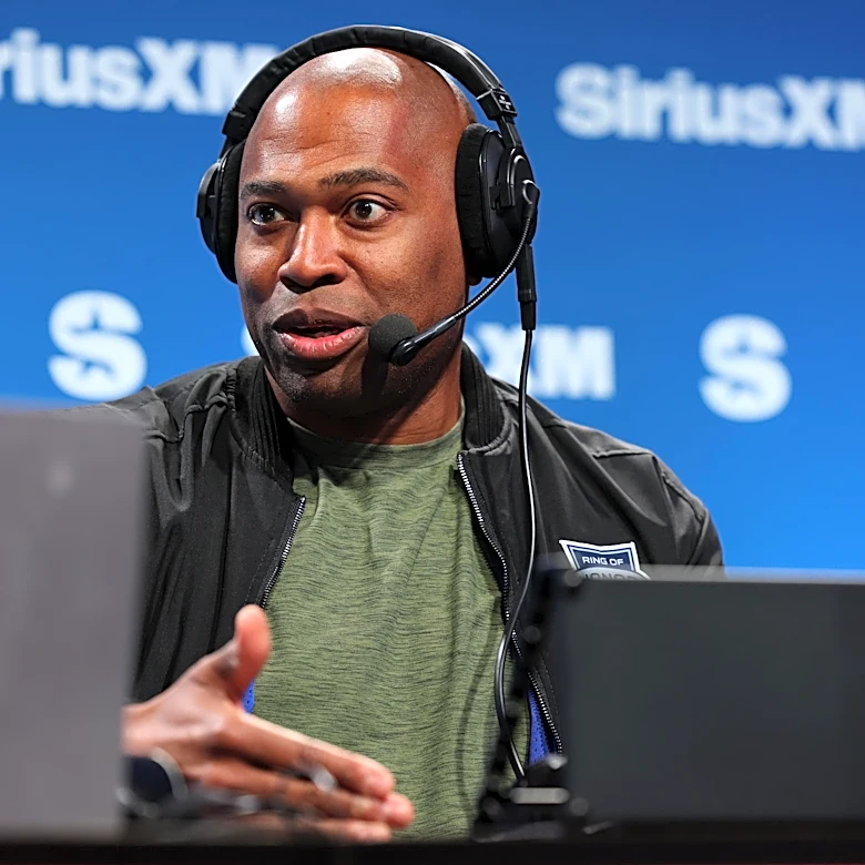Seahawks legend Shaun Alexander makes a big Jadarian Price prediction