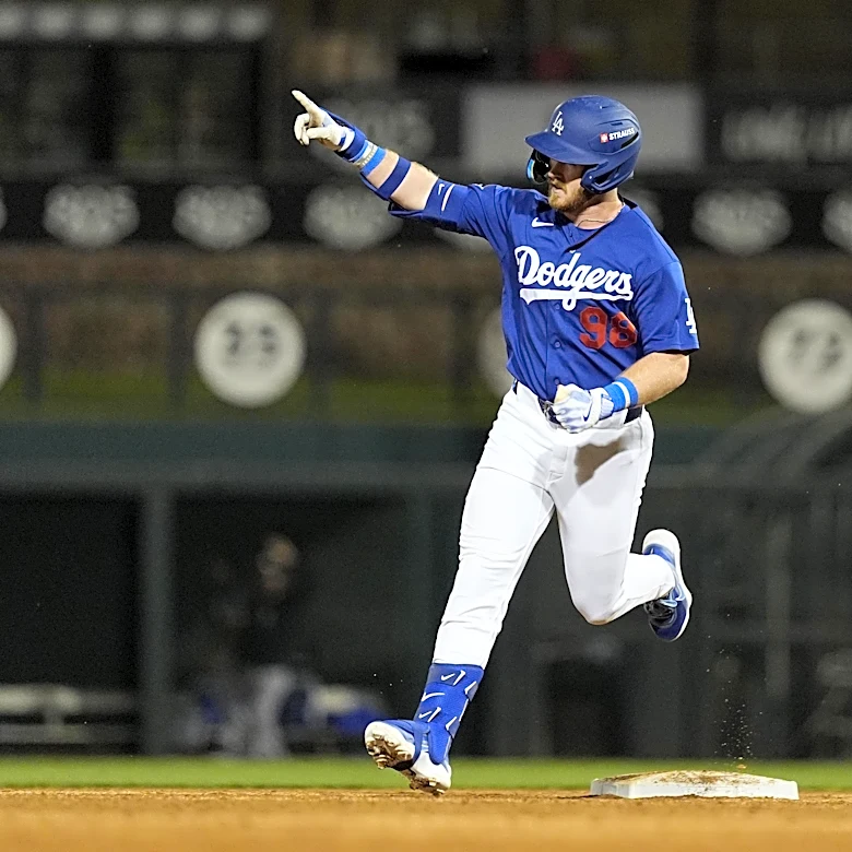 Dodgers minors: The James Tibbs III show in Triple-A