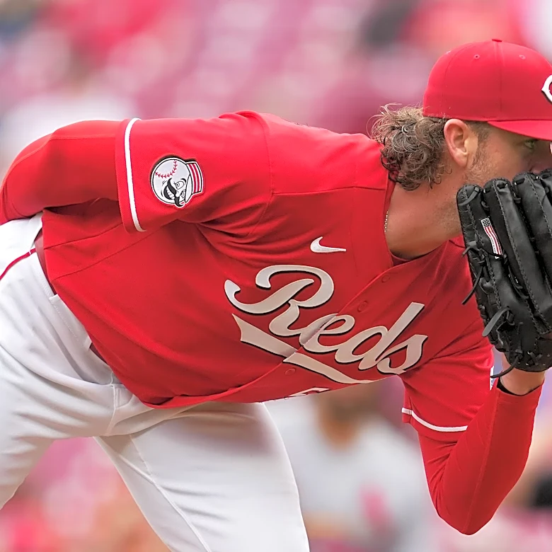 Cincinnati hosts Atlanta with Chris Paddack on the mound