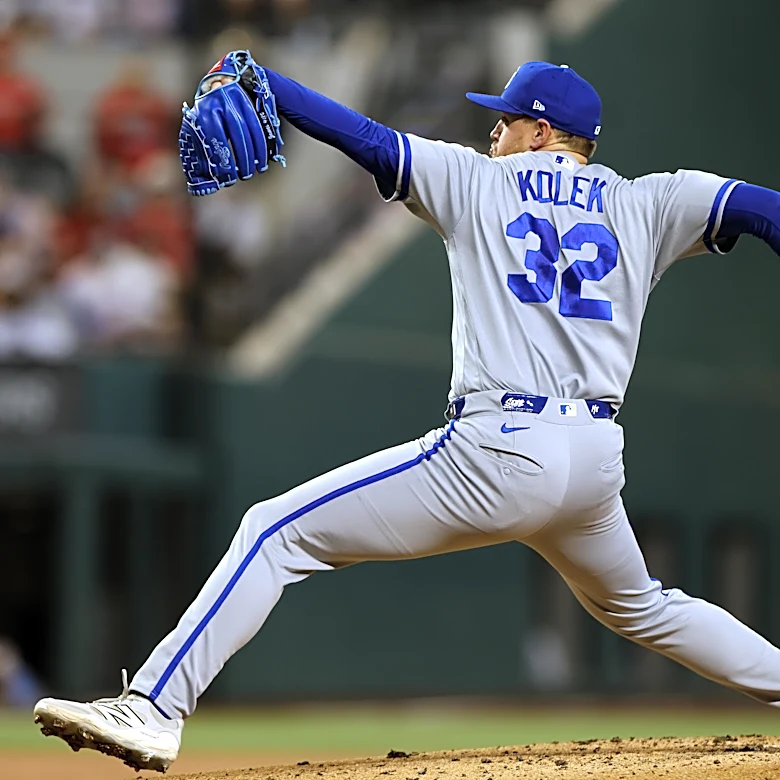 Royals lose third straight blowout, this time to Rangers, 9-1
