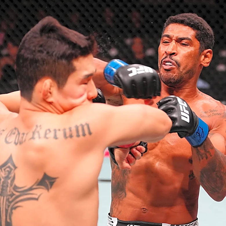 Highlights! Contender Series standout Luis Felipe Dias delivers melting TKO in Octagon debut | UFC Macau