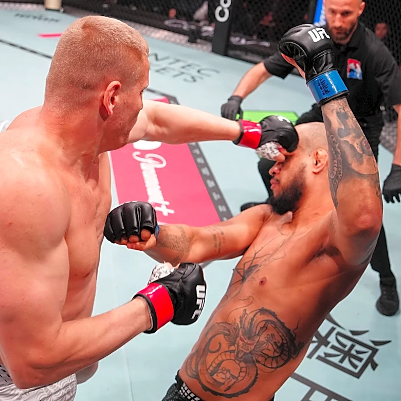 UFC Macau video: Sergei Pavlovich calls for title fight after 39-second knockout win