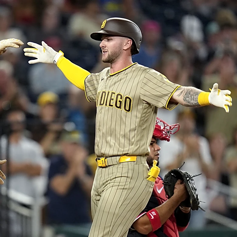 San Diego bats finally show some fight in win over Nats