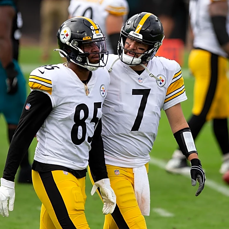 Eric Ebron reveals reason why Steelers offense fell apart in 2020 season