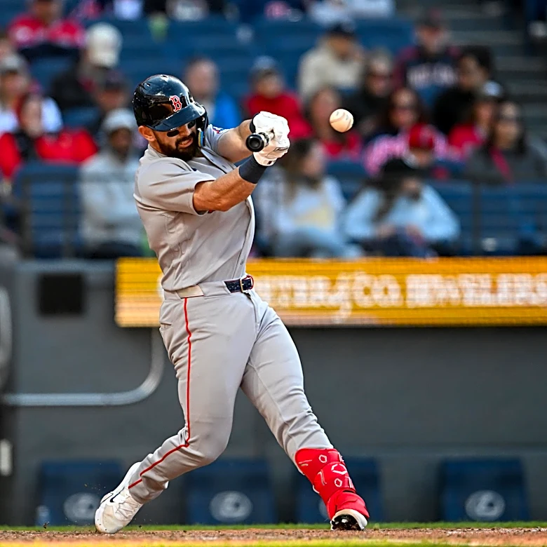 Red Sox 9, Guardians 1; Sox win nail-biter in a rout