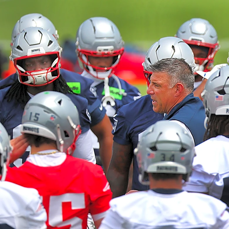 Sunday Patriots Notes: ‘Identity soldiers’ setting tone at OTAs