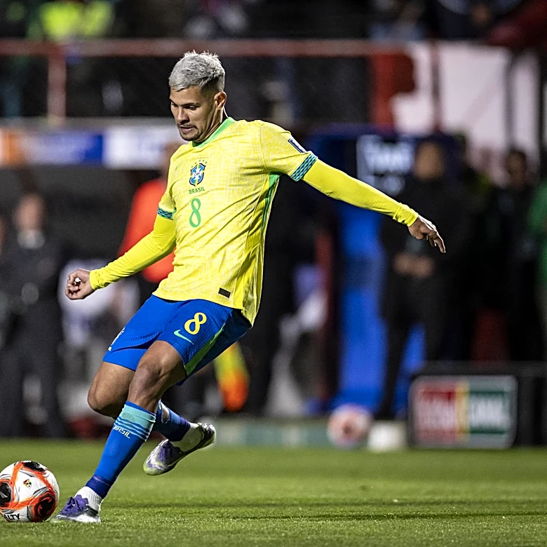 Brazil Calls Up Newcastle Midfielder for 2026 World Cup