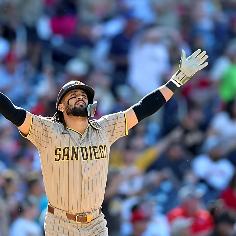 Bullpen gives up lead in rare late-innings loss