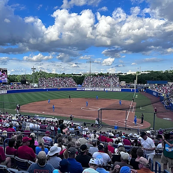 WCWS Softball and Lincoln Regional Baseball – LIVE DISCUSSION!!