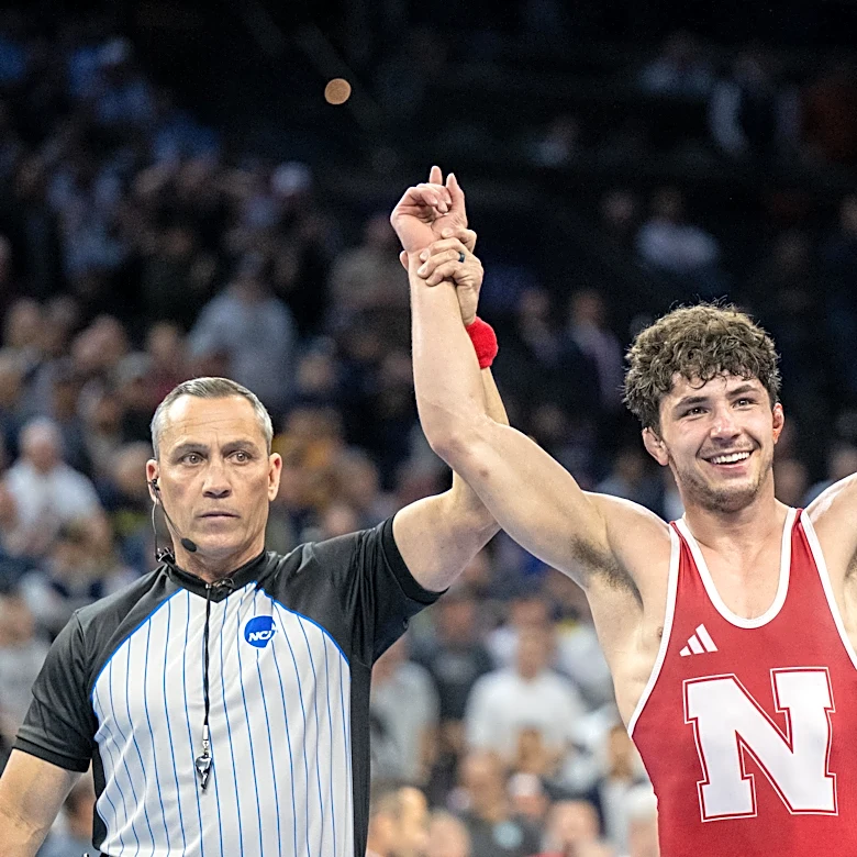 Husker Wrestling: Ridge Lovett Beats Olympic Medalist Punia at RAF 09 in Dallas
