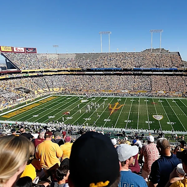 Notre Dame should add more Big 12 flavor to its schedule