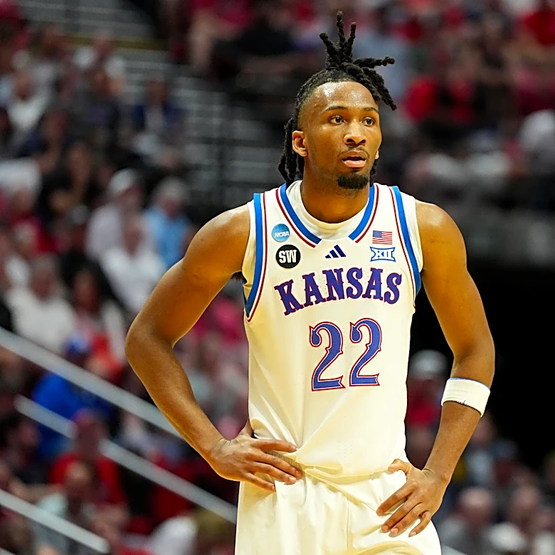 These experts have compared Darryn Peterson to LeBron, Kobe, Kevin Durant