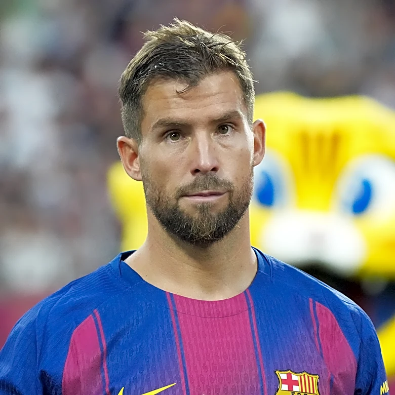 ‘This team is going to win it’ – Inigo Martinez confident Barcelona can claim Champions League