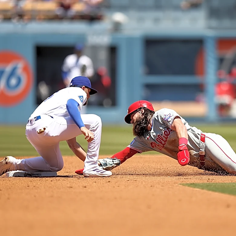 Phillies news: Bryce Harper, J.T. Realmuto, Aidan Miller