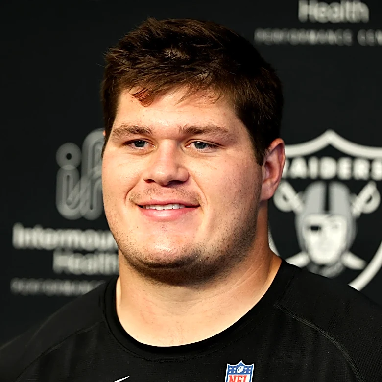 Raiders C Tyler Linderbaum Can Mendoza wants to be great