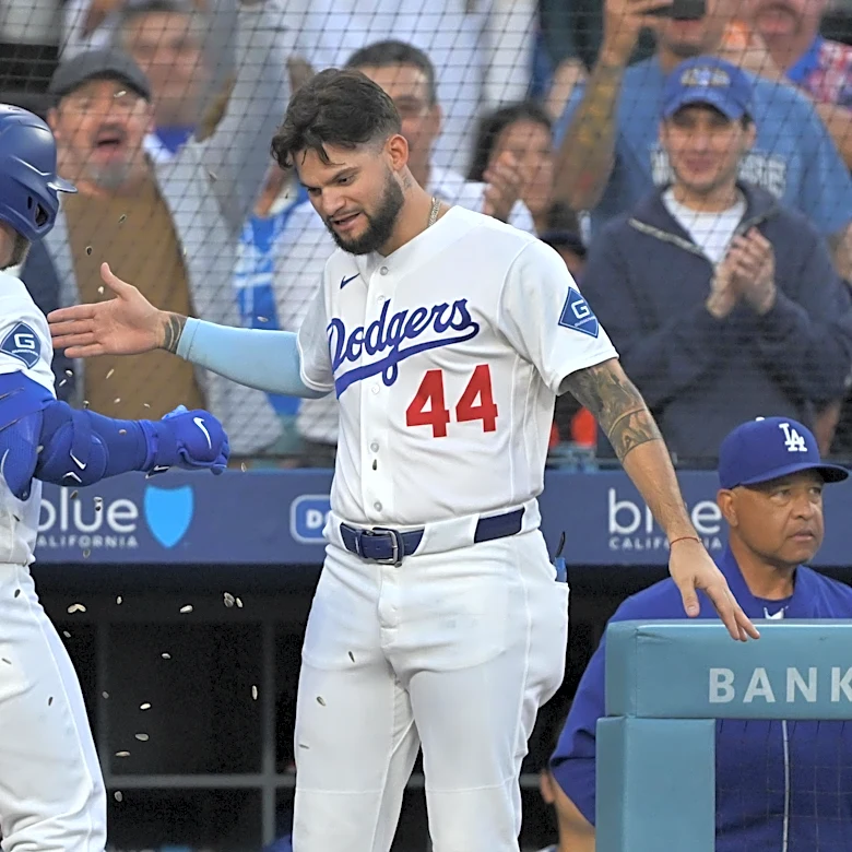 Dodgers Week 10: Clicking on all cylinders despite injuries