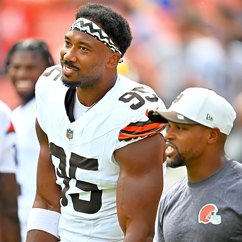 Rams make blockbuster trade for Myles Garrett
