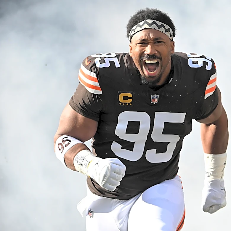 Cowboys will see Myles Garrett with Los Angeles Rams this season