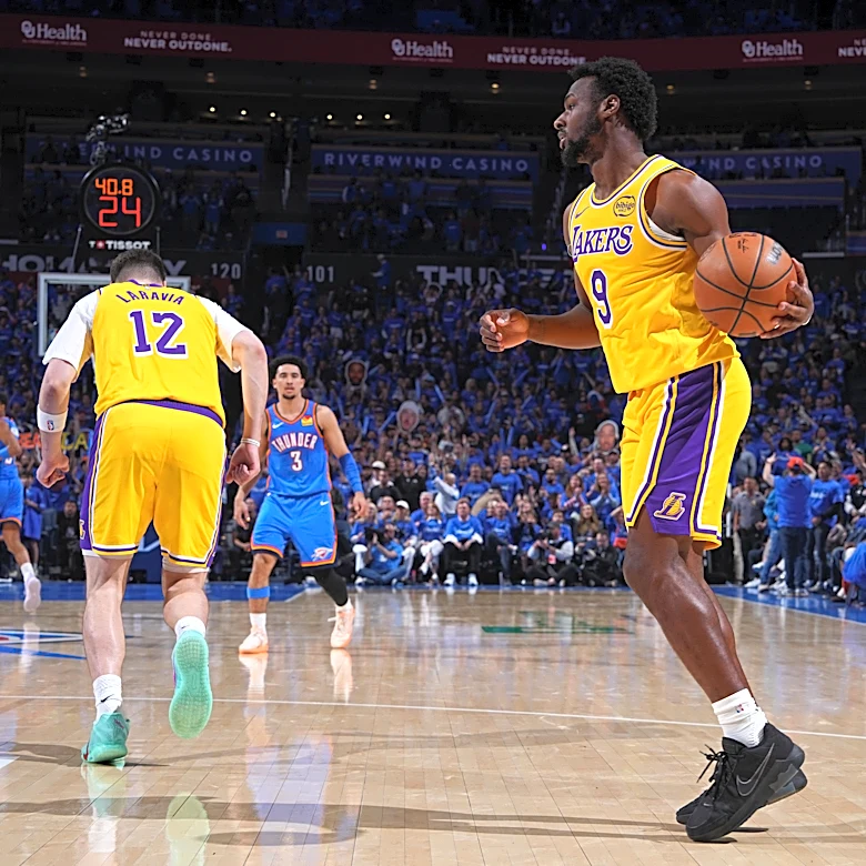 Is Bronny James primed to make the leap after promising sophomore season?