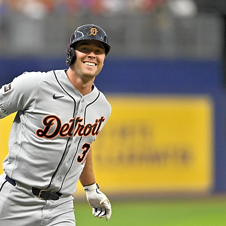 Tigers offense comes alive in tight win over Rays