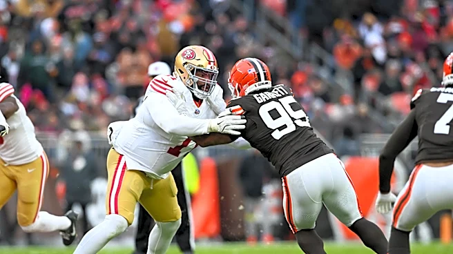 49ers News: This is why you extend Trent Williams