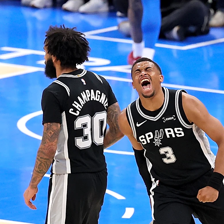 5 Plays That Explain How The Spurs Reached The Finals