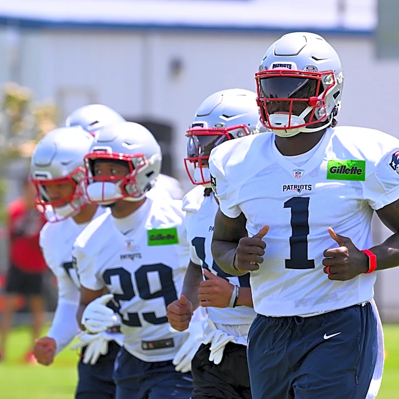 Patriots OTA recap: A.J. Brown makes highly-anticipated practice debut