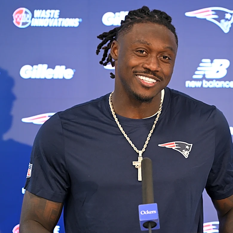 A.J. Brown still in awe after long-awaited Patriots arrival