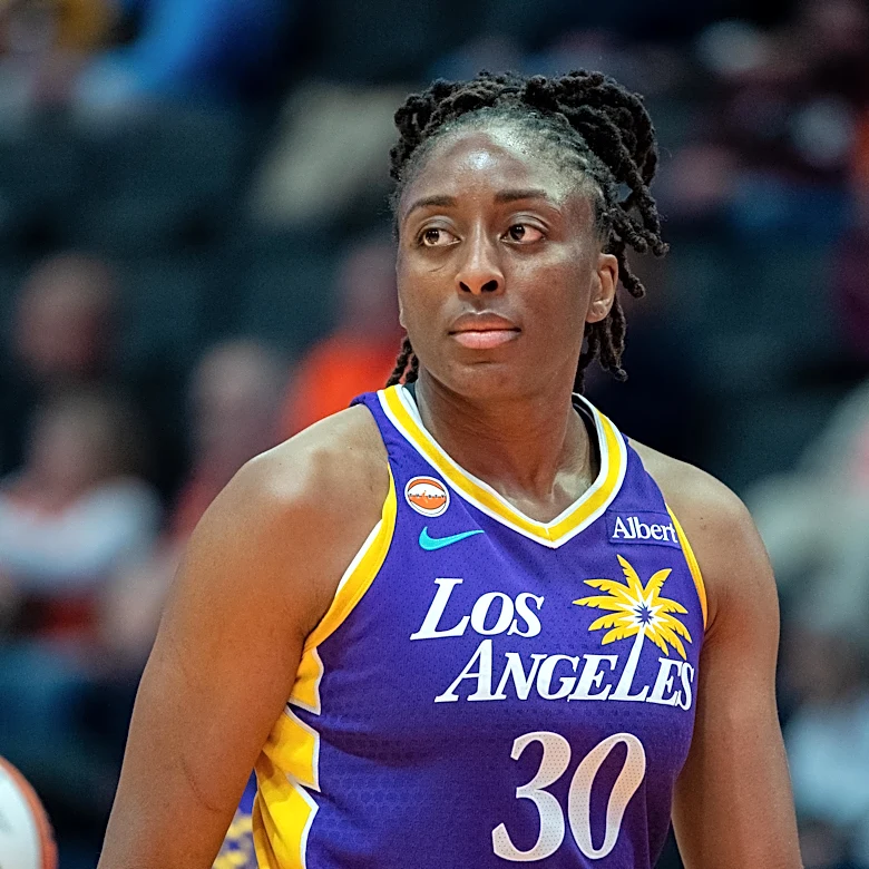 Can Nneka Ogwumike bring the Sparks back to glory?