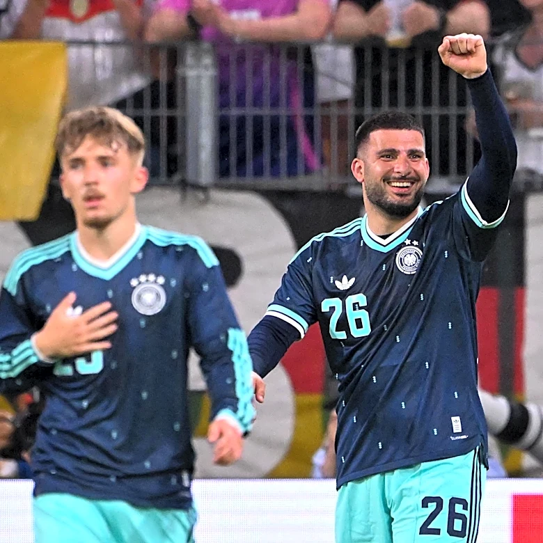 Lothar Matthäus wants fans to cool their jets on Lennart Karl, Deniz Undav
