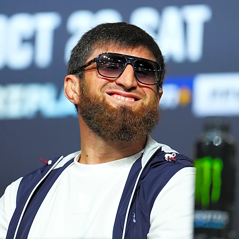 UFC Abu Dhabi odds: Ex-champ Ankalaev early betting favorite to put down ‘War Horse’