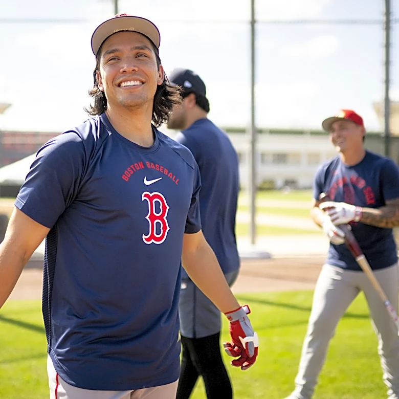 Red Sox promote utility man Anthony Seigler
