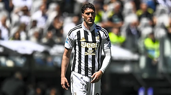 Giorgio Chiellini confirms Dusan Vlahovic’s exit as reported salary demands come out