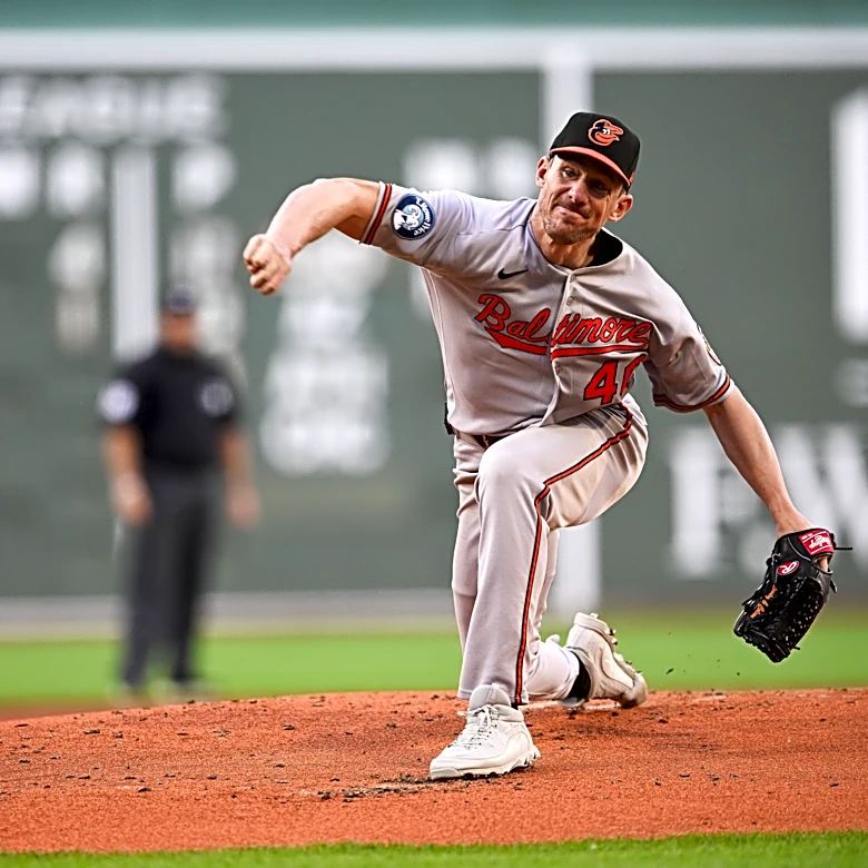 Bassitt exits early, Orioles fall 8-1