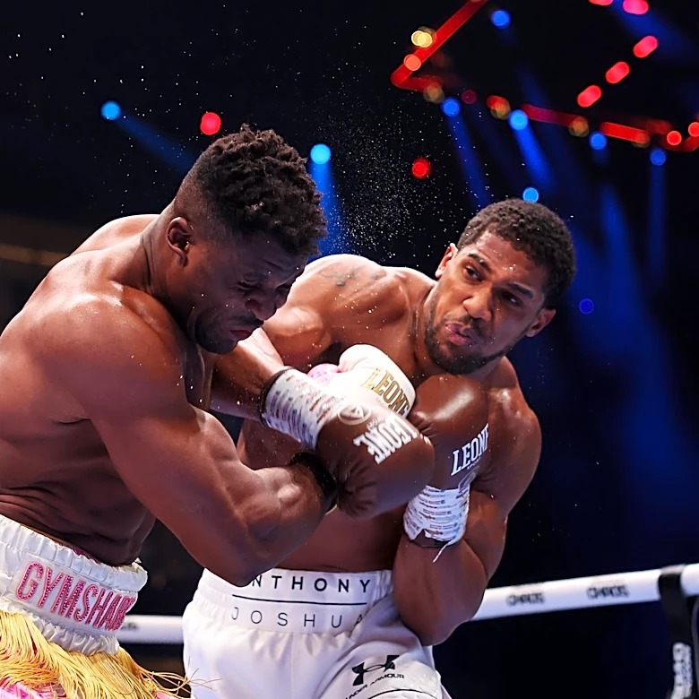 Morning Report: Anthony Joshua teases MMA move: ‘Why don’t I step over’