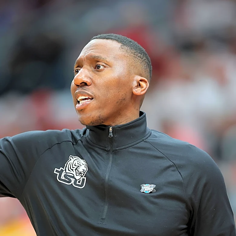 Nolan Smith Makes A Rather Daring Move