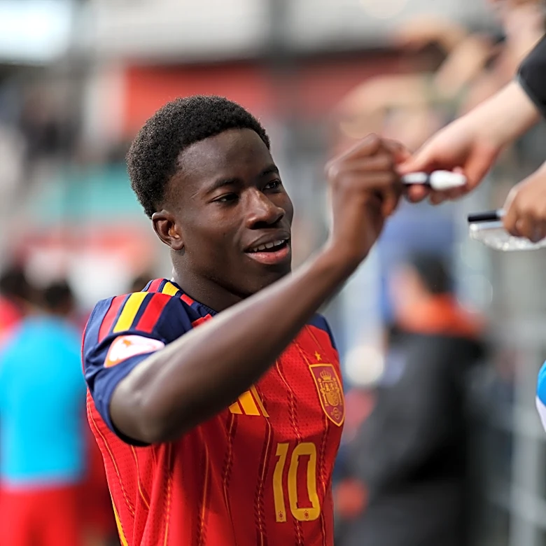 Man Utd, Juventus and Man City send scouts to watch Barcelona’s Ebrima Tunkara at U17 Euros
