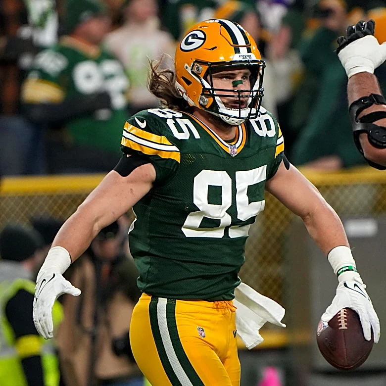 Steelers sign former Packers TE Robert Tonyan