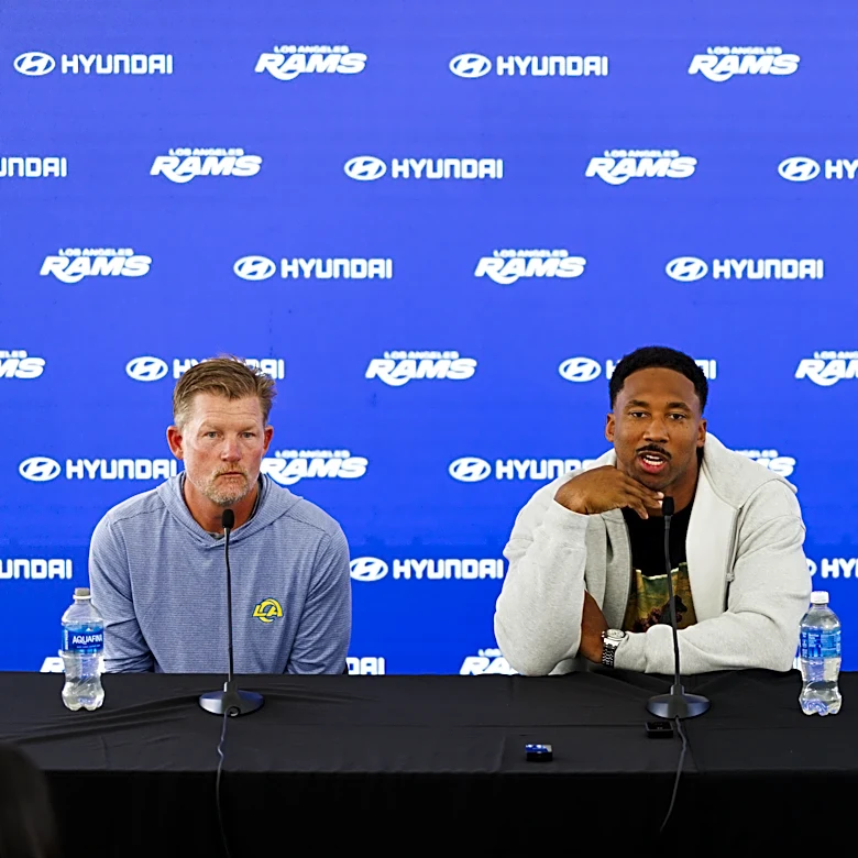 Rams, Myles Garrett agree to new contract, per report