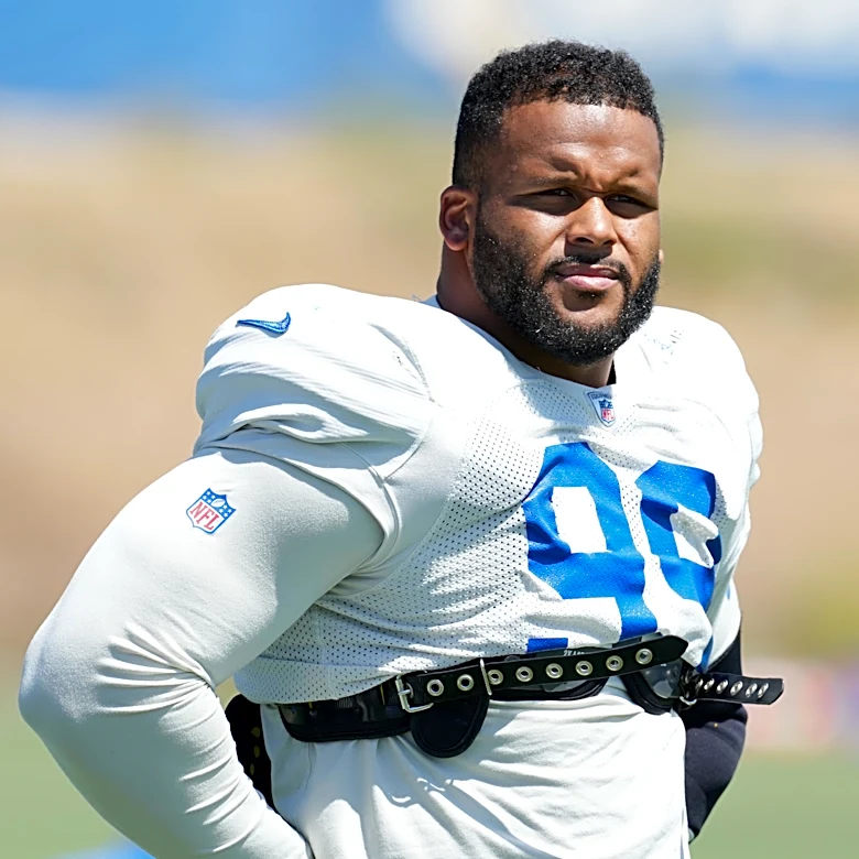 Does Aaron Donald want to play a full season?