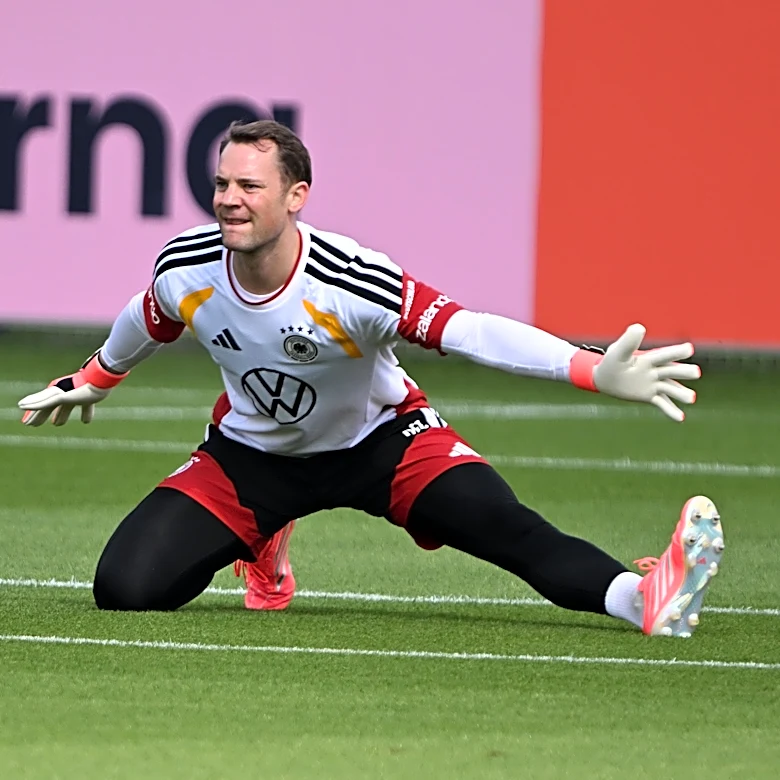 Manuel Neuer is in doubt to play against USA on Saturday