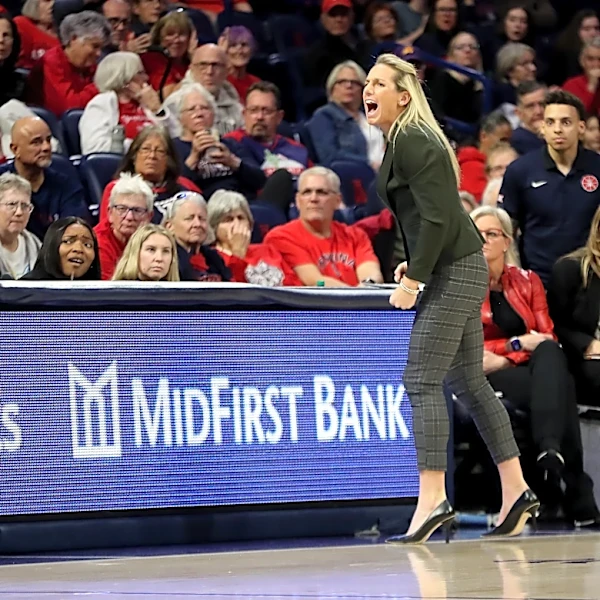 Former Arizona assistant coach Jenna Knudson hired by Northern Colorado women’s basketball