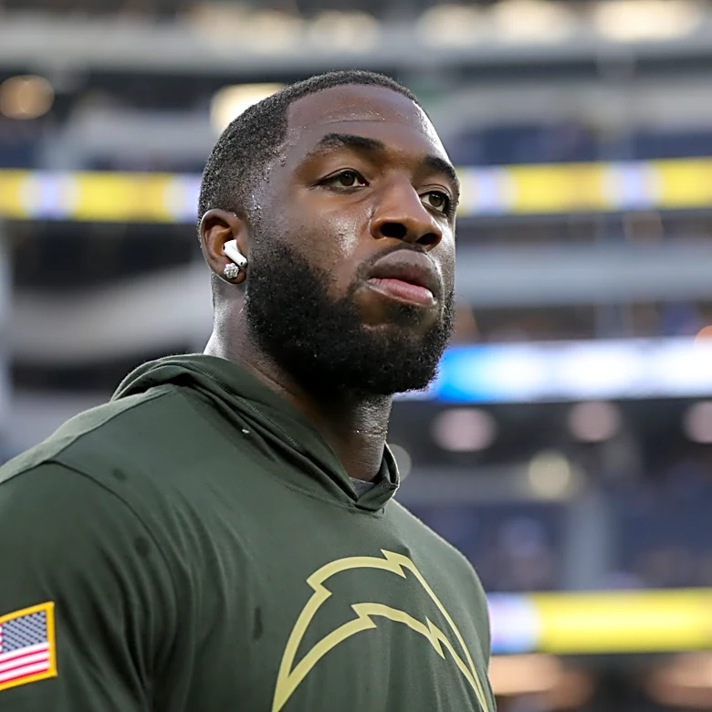 Odafe Oweh discussed high Commanders expectations, relentless mindset