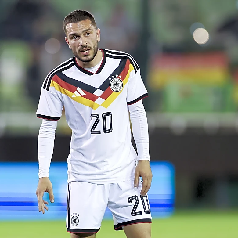 Three reasons why Bayern Munich should (and two reasons why they should not) bring Arijon Ibrahimović back